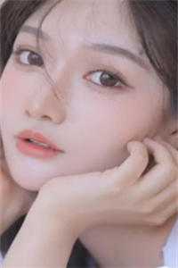 和女友回乡下后，他仕途圆满笔趣阁