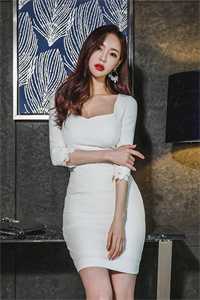 开局被女总裁强推了完结文