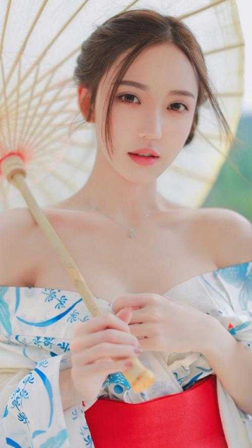 精品开局被女总裁强推了
