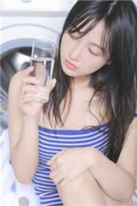 精选篇章阅读女配觉醒：她成了第一女首富