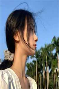 和女友回乡下后，他仕途圆满免费看