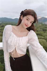 长篇小说女配觉醒她成了第一女首富的小说