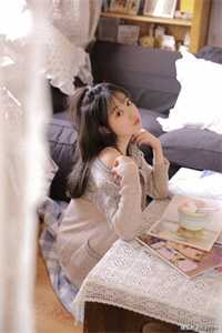 完整文本开局万亿败家资金神豪她美又飒\r