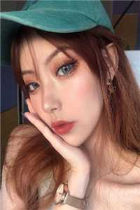 精品文开局被女总裁强推了