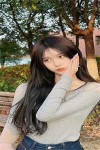 虫族女王清穿：好孕娘娘万万岁全文小说