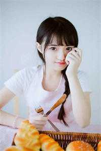 重生后，蛇蝎美人她被哥哥掐腰宠TXT