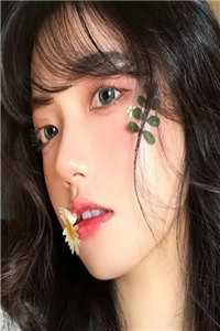 畅销小说废材被封帝后，咋王朝出现盛世了？