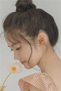 重生后，我和妹妹互换伴生花新上热文